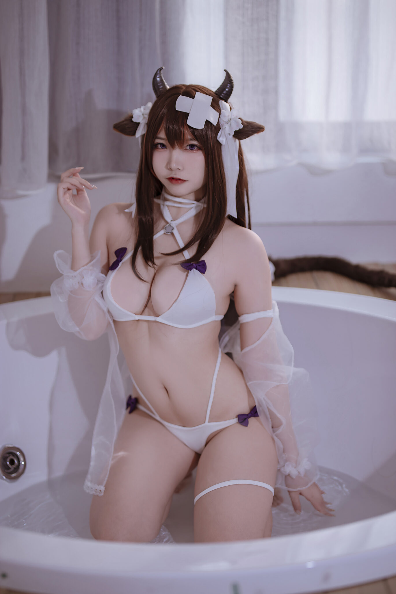 二佐Nisa 碧蓝樫野泳装美图拍