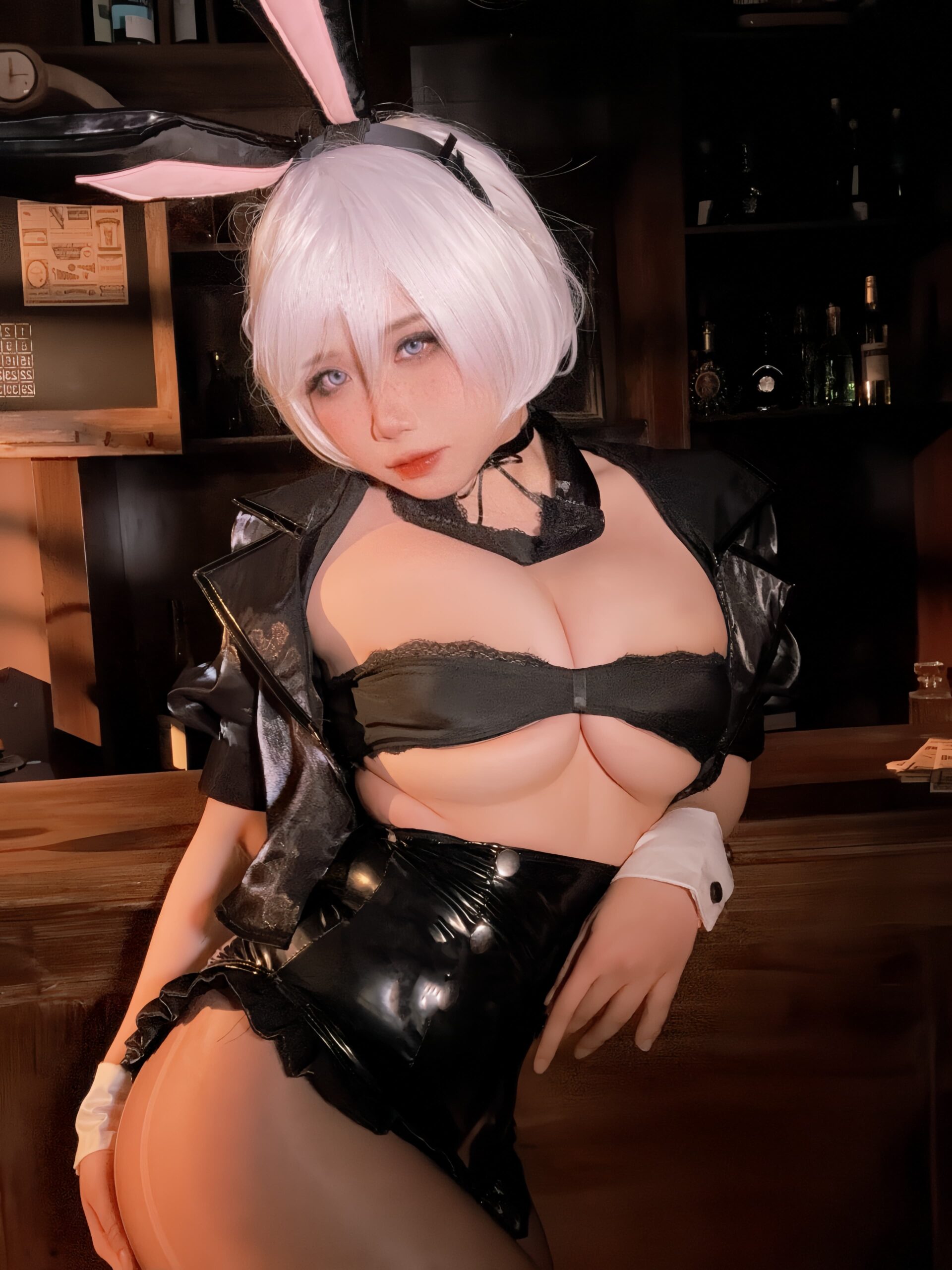 贞子蜜桃 – 兔女郎美图拍