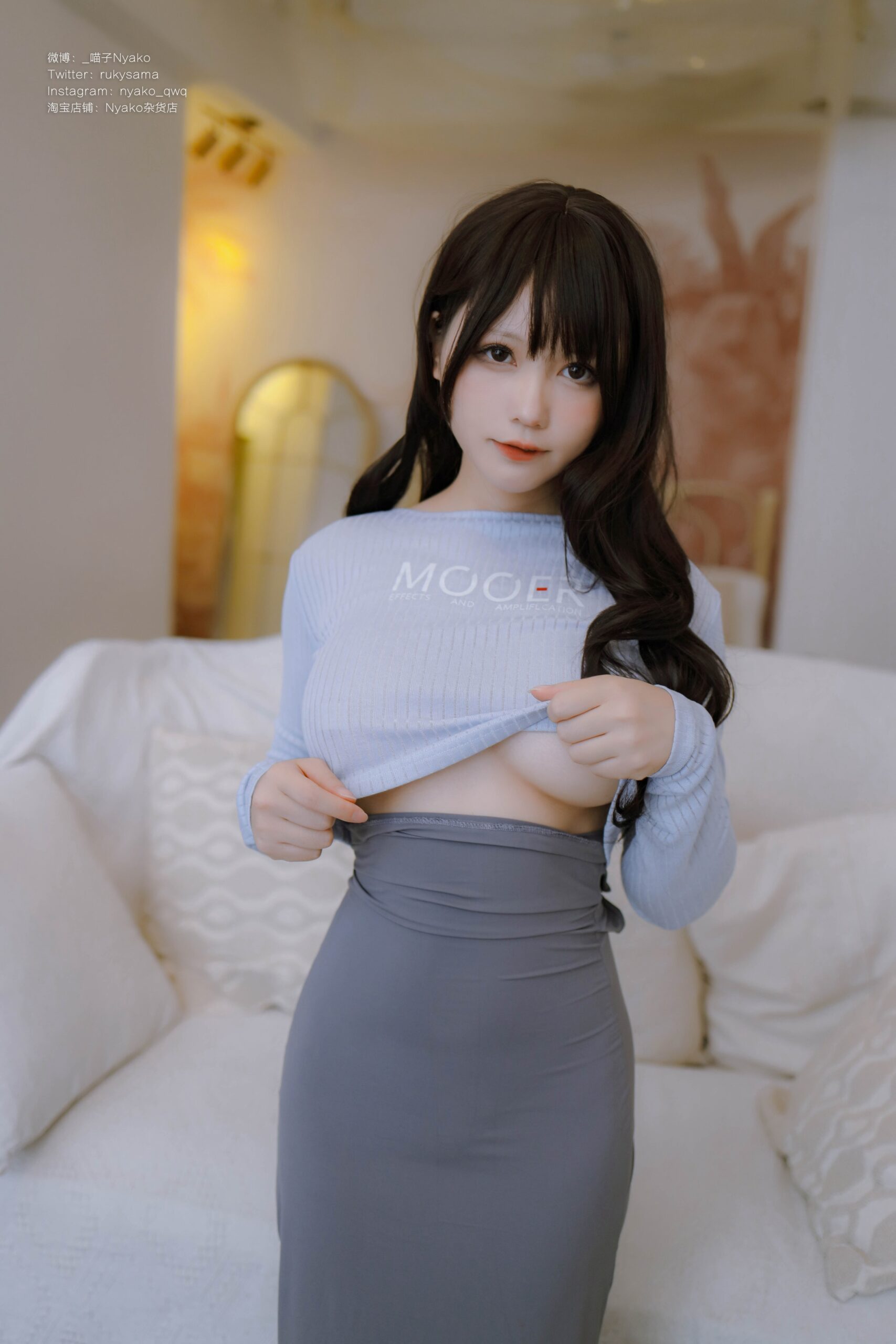 Nyako喵子 – 吉他妹妹 连衣裙美图拍