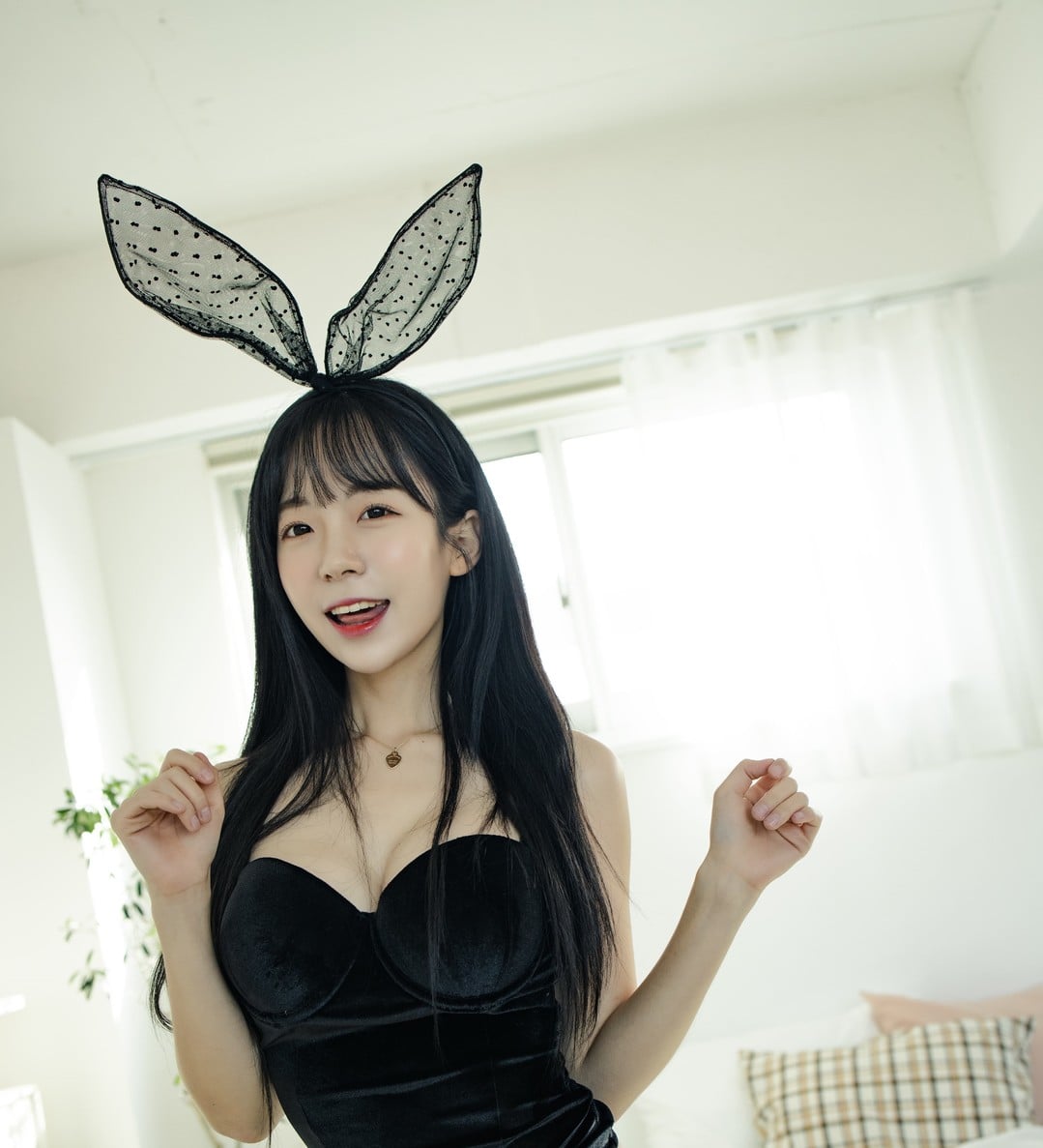 Leeesovely 李素英 写真合集下载[71套-518GB] 持续更新-2