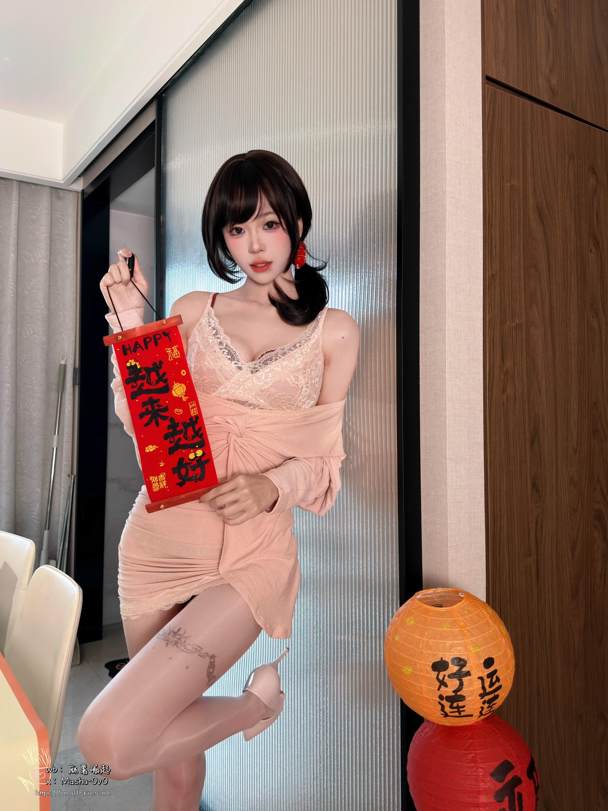 麻薯好吃全套写真合集(25期)下载：埃及喵喵+暗夜纯白 17G超高清原图美图拍