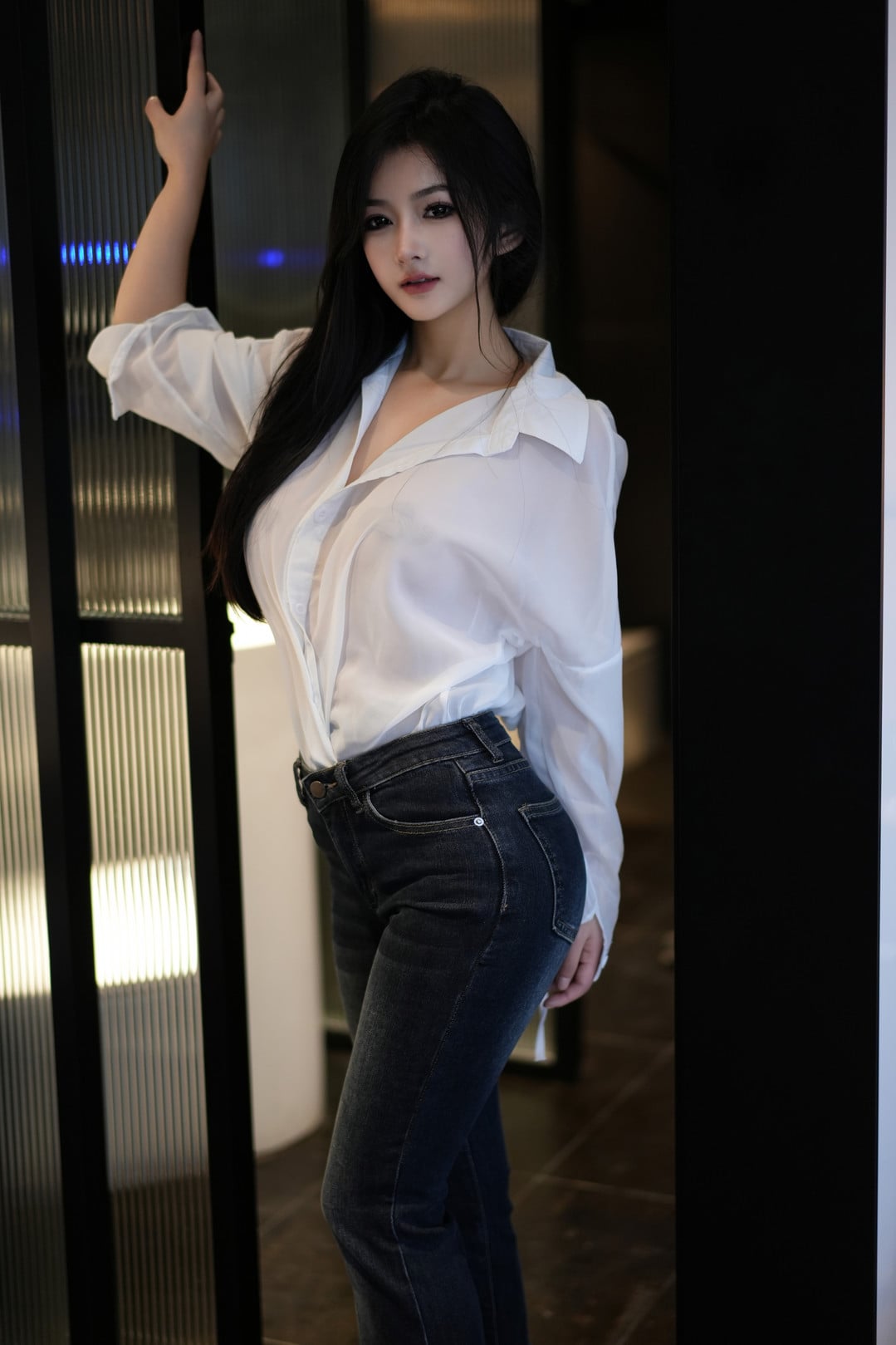 谭小灵 – 秀人内购无水印写真图集8套 7GB-美图拍美图拍