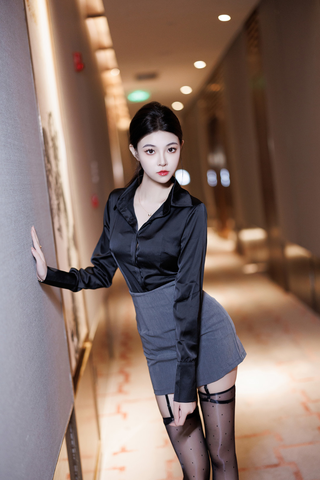 袁圆 – 秀人内购无水印写真合集13套 11GB-美图拍美图拍