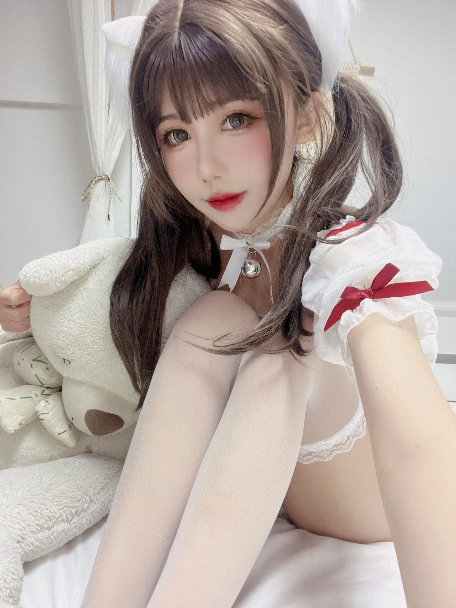 仙女月白猫少女cos图集：当三次元邂逅二次元纯白童话美图拍