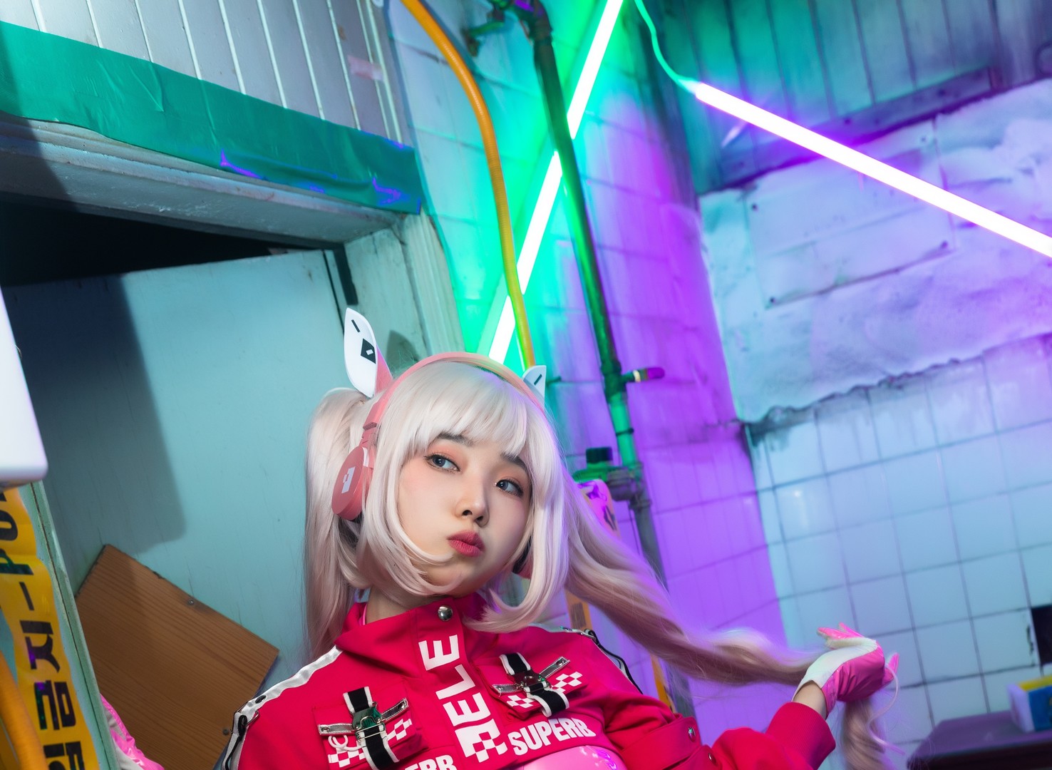就是阿朱啊 – 秀人内购无水印写真套图12套-美图拍美图拍