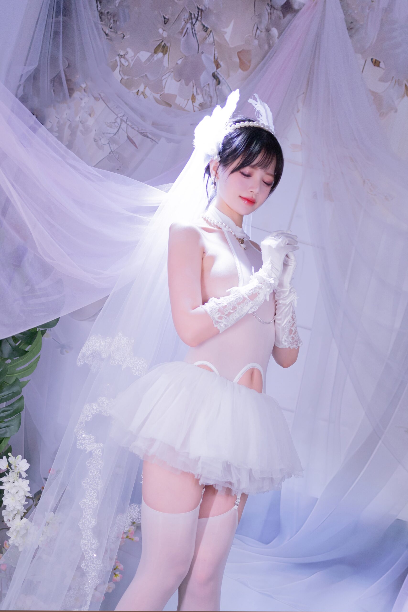 星黛鹿鹿 白丝花嫁美图拍