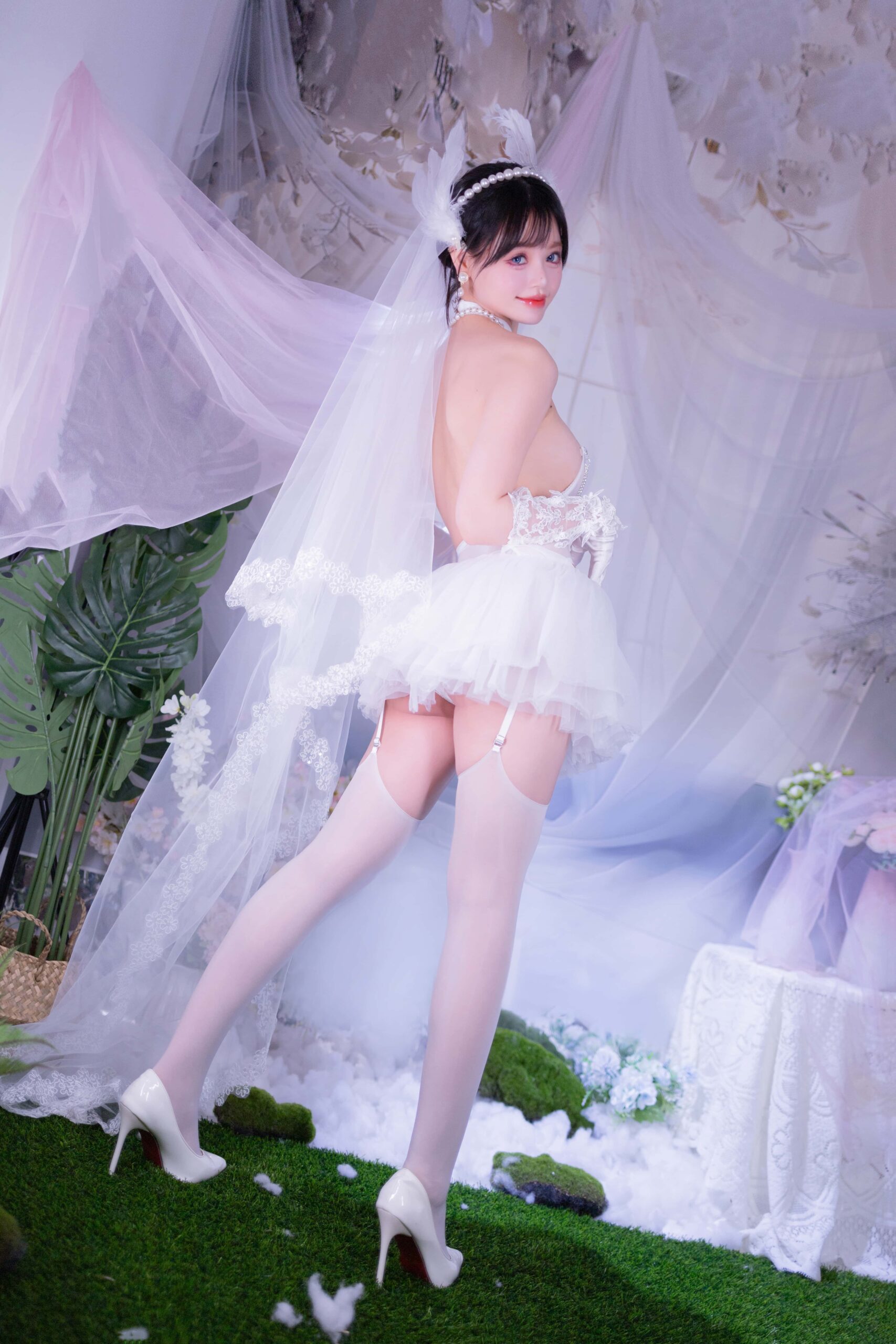 星黛鹿鹿 白丝花嫁美图拍