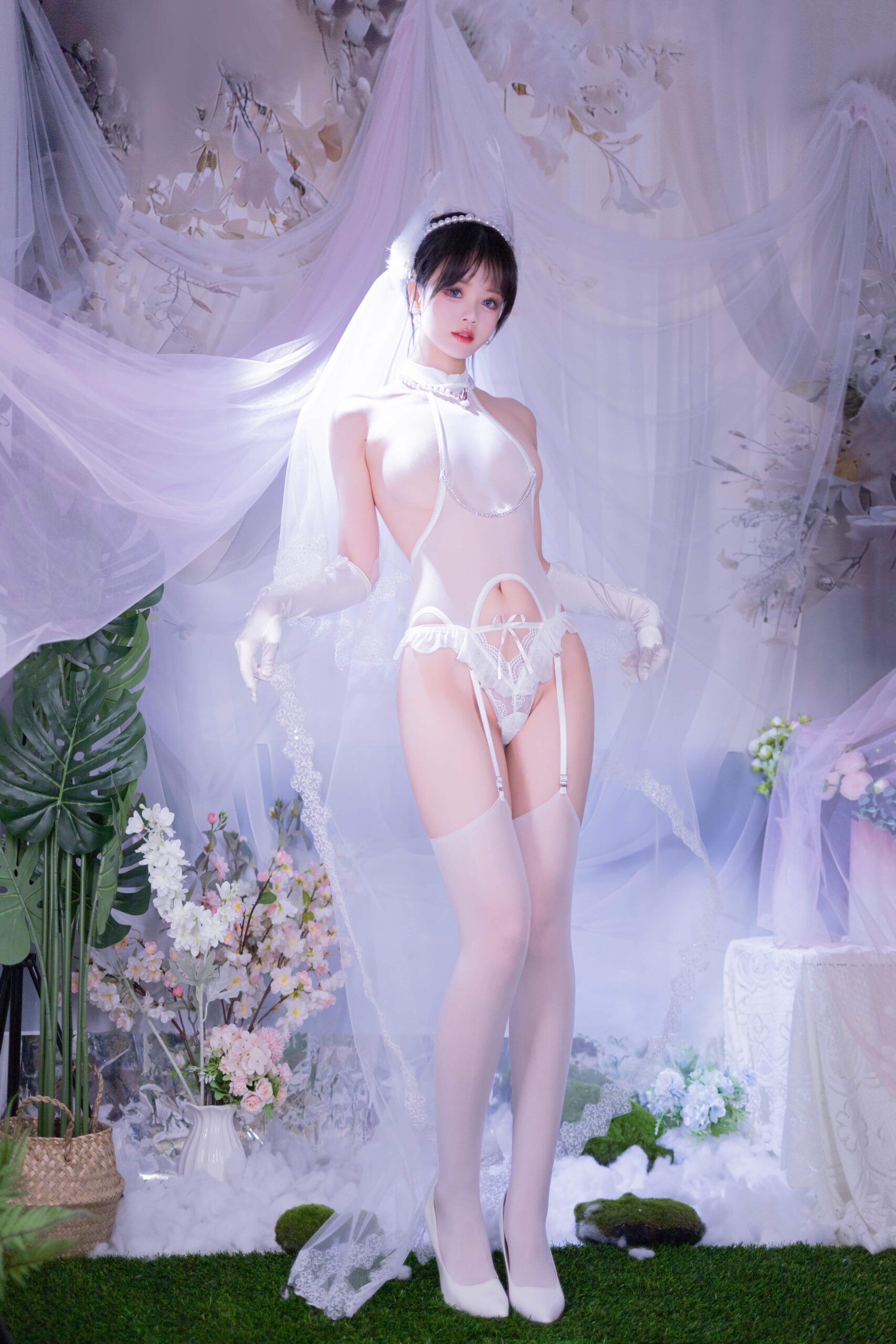 星黛鹿鹿 白丝花嫁美图拍