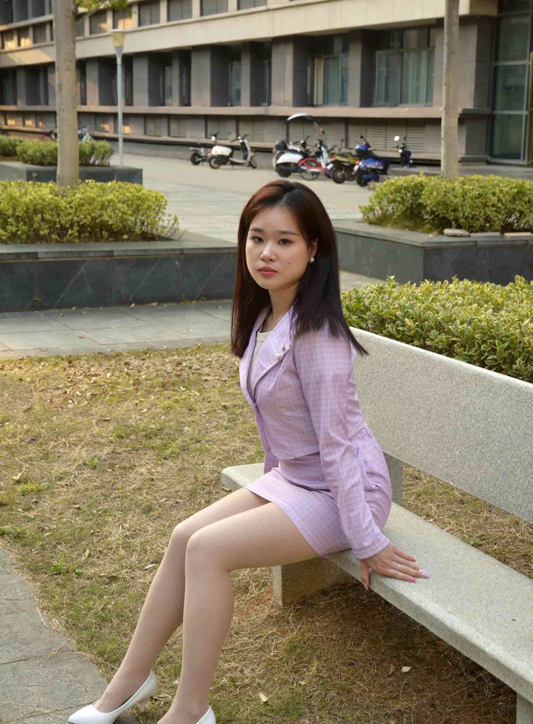 爱月下 全系列10期 74GB 灰色T恤短裤+肉丝光腿+JK丝袜美足美图拍 爱月下 全系列10期 74GB 灰色T恤短裤+肉丝光腿+JK丝袜美足美图拍