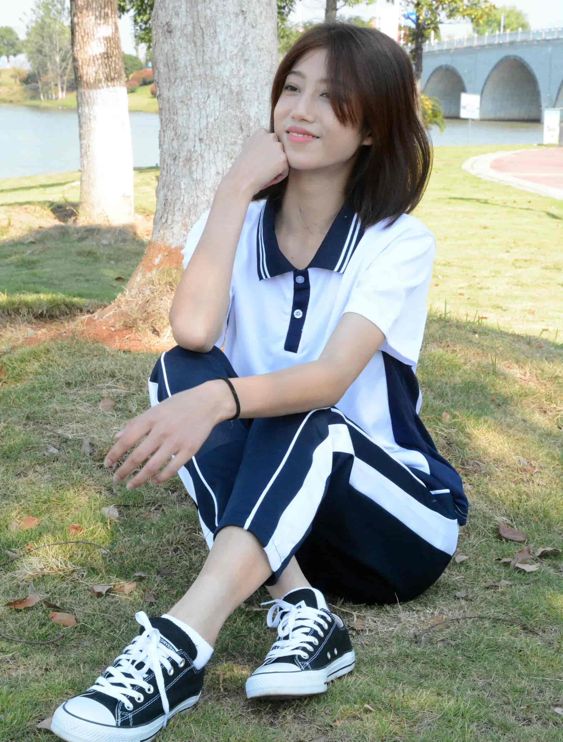 爱月下 全系列10期 74GB 灰色T恤短裤+肉丝光腿+JK丝袜美足美图拍 爱月下 全系列10期 74GB 灰色T恤短裤+肉丝光腿+JK丝袜美足美图拍