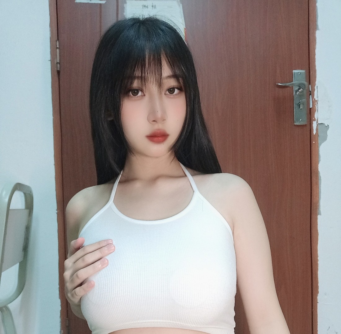 过期米线线喵 恶魔兔兔-美图拍美图拍