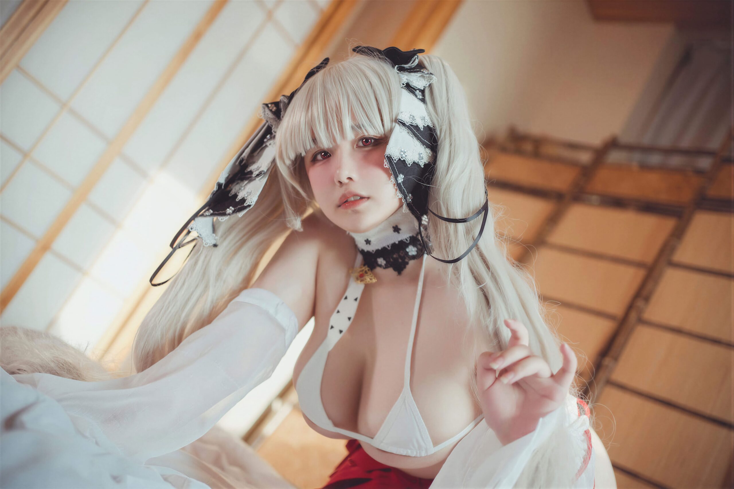 阿半今天很开心 碧蓝航线 可畏巫女2美图拍
