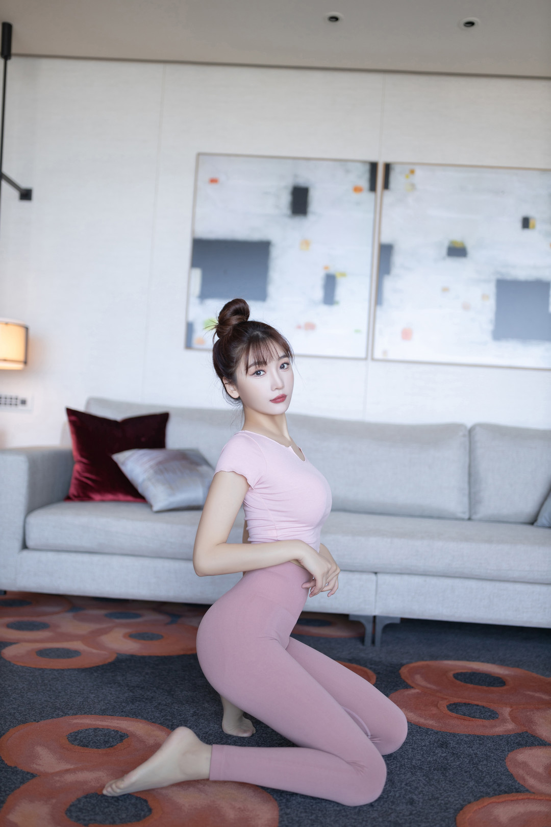 陆萱萱 – 秀人内部私购无水印套图34套-美图拍美图拍 陆萱萱 – 秀人内部私购无水印套图34套-美图拍美图拍